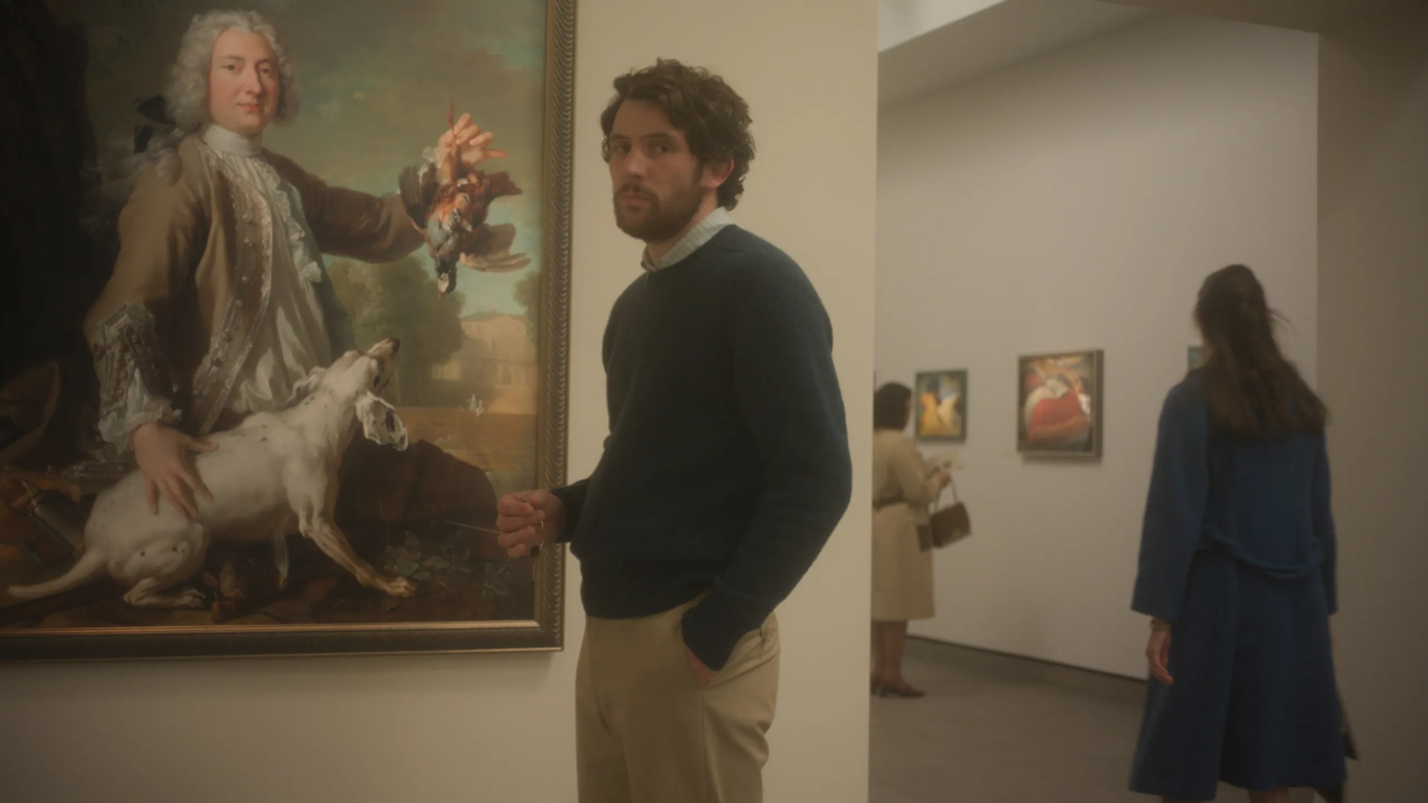 In The Mastermind, Josh O'Connor lurks by a painting in a museum